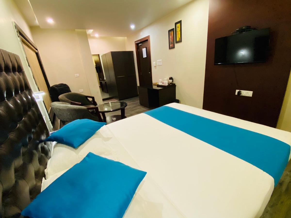 Saluja Residency Hotell Siliguri Exteriör bild